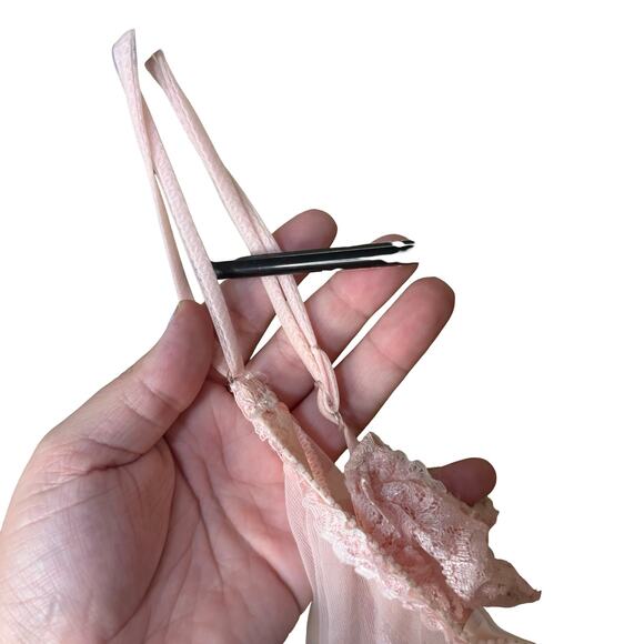 Secret Treasures Lingerie Pink Lace - Picture 4 of 8